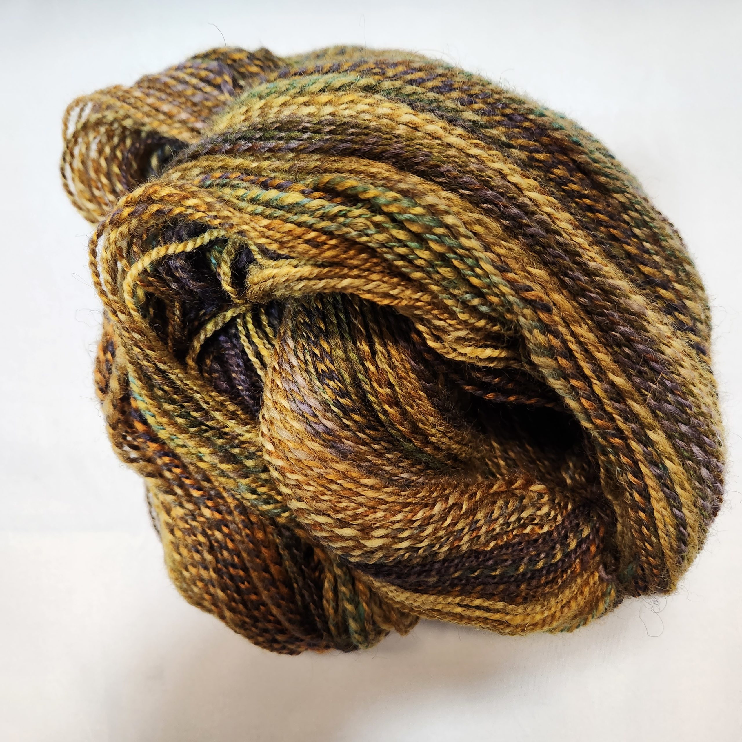 Handspun yarn - Natural color BFL & mixed Wool, worsted weight, 420 yards -  Brown BFL Blend